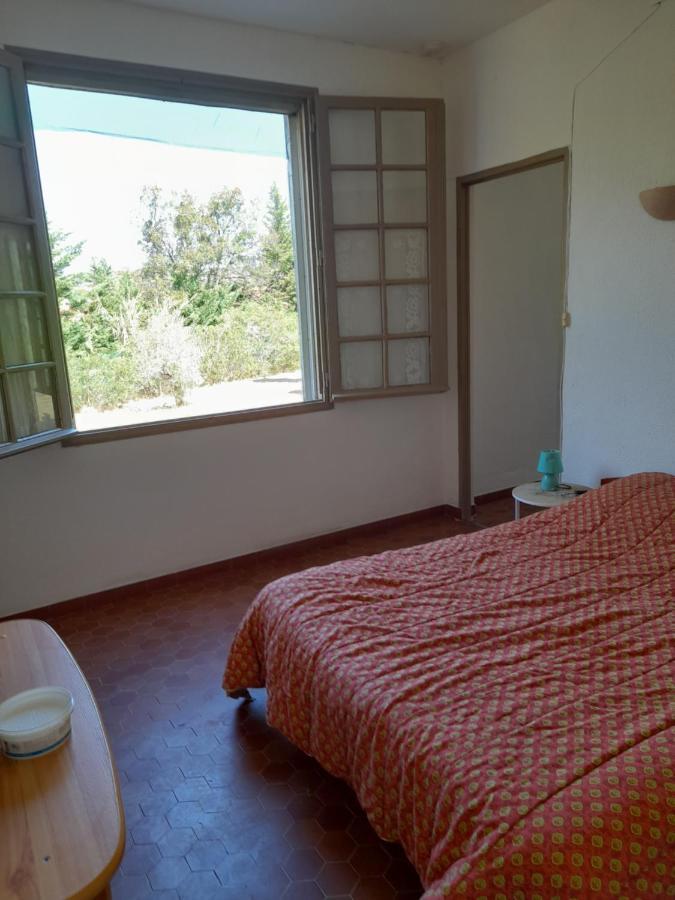 Chez Mamie 2 Apartamento Maussane-les-Alpilles Exterior foto